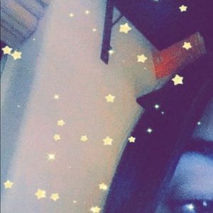 Meet your Posher, Alexis